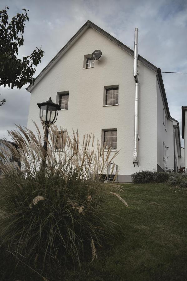 Wohlfuehl-Ferienhaus Eifel-Landurlaub Mit Herz Dahlem  Dış mekan fotoğraf